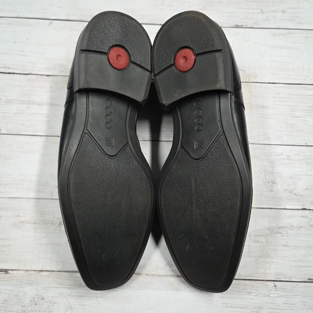 Ecco polished leather